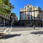 Acogedor Piso En El Corazon De La Ciudad Con Patio Exclusivo