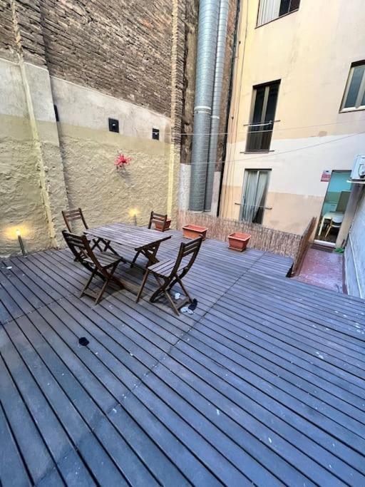 Acogedor Piso En El Corazon De La Ciudad Con Patio Exclusivo